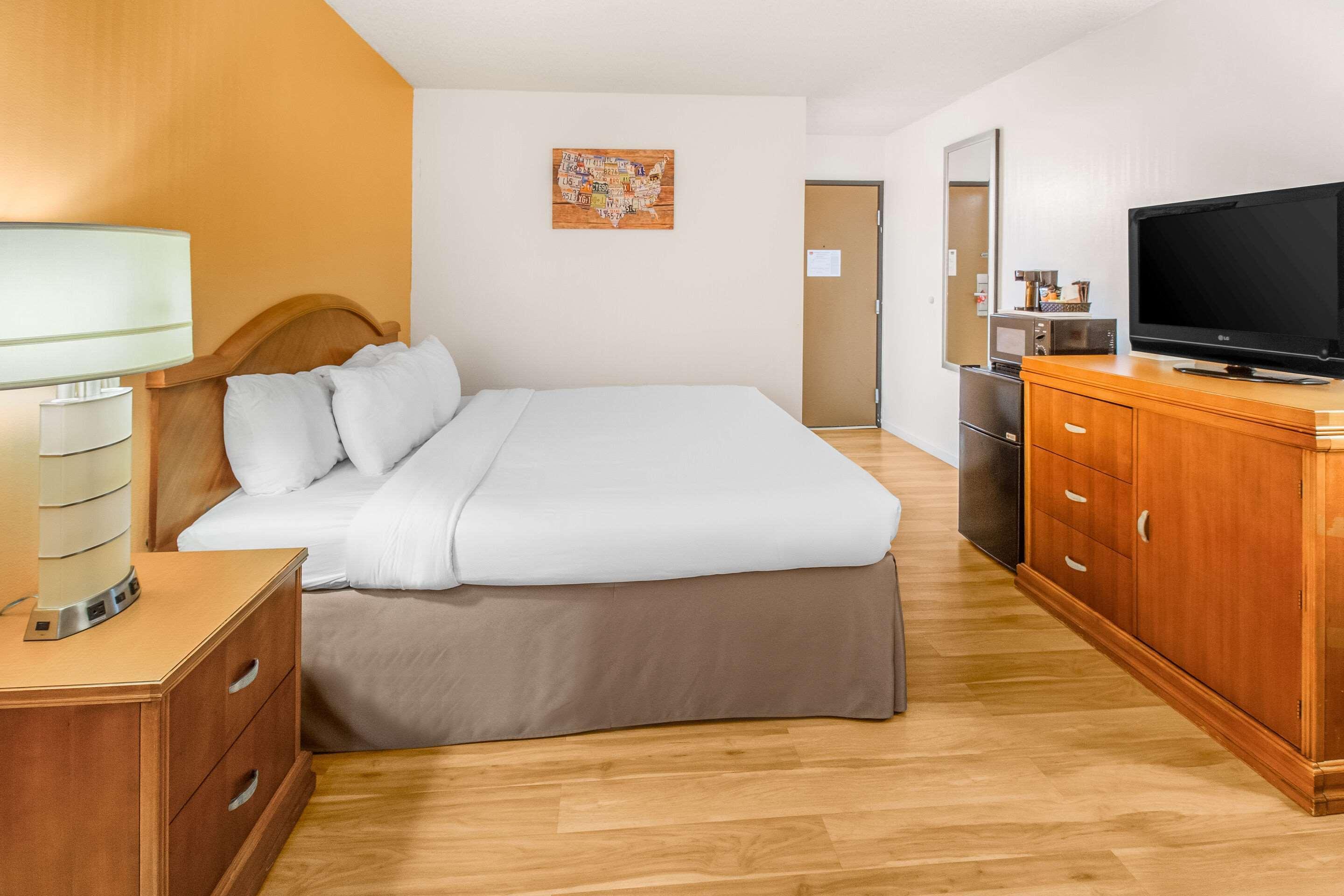 Econo Lodge Alliance Exteriör bild