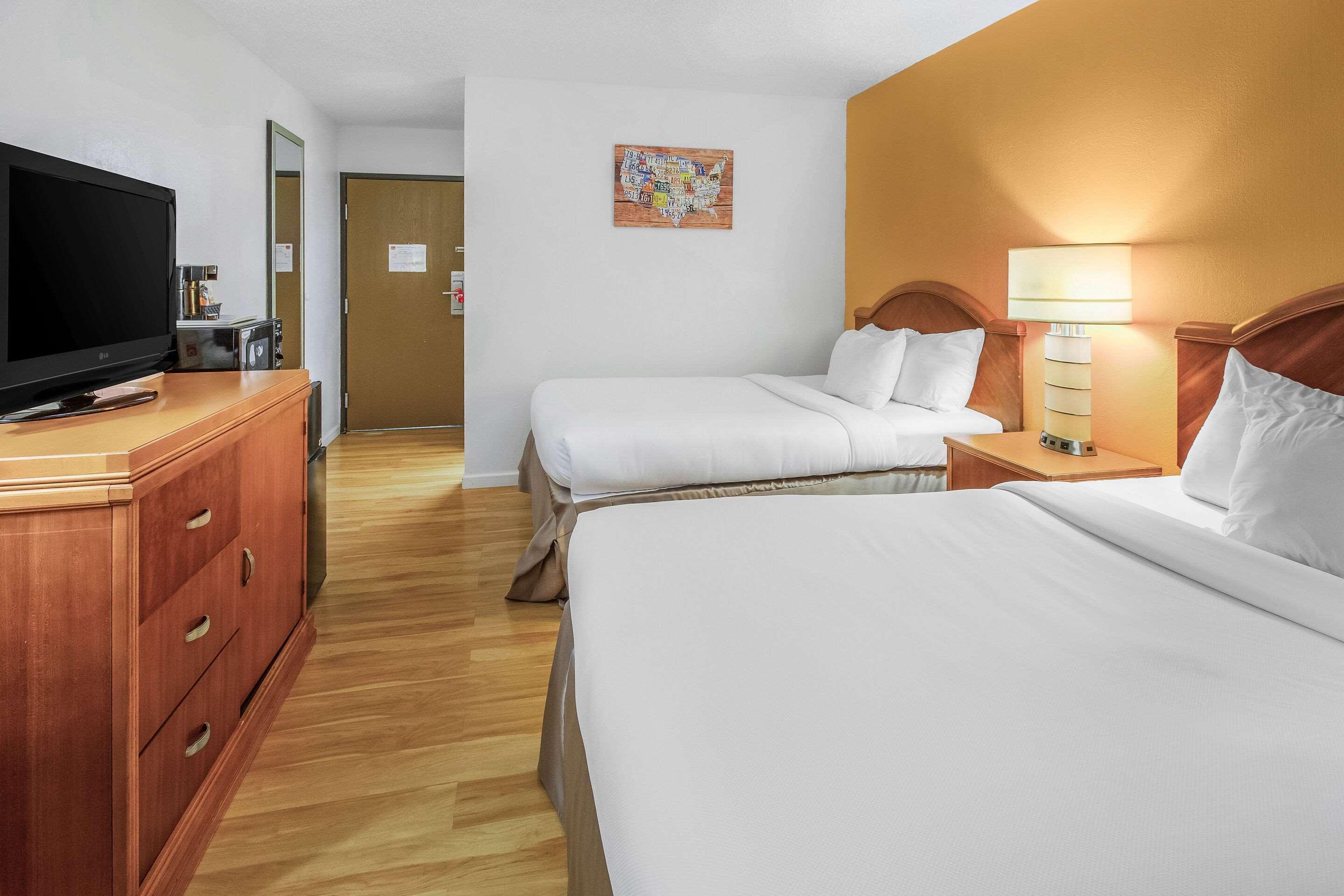 Econo Lodge Alliance Exteriör bild