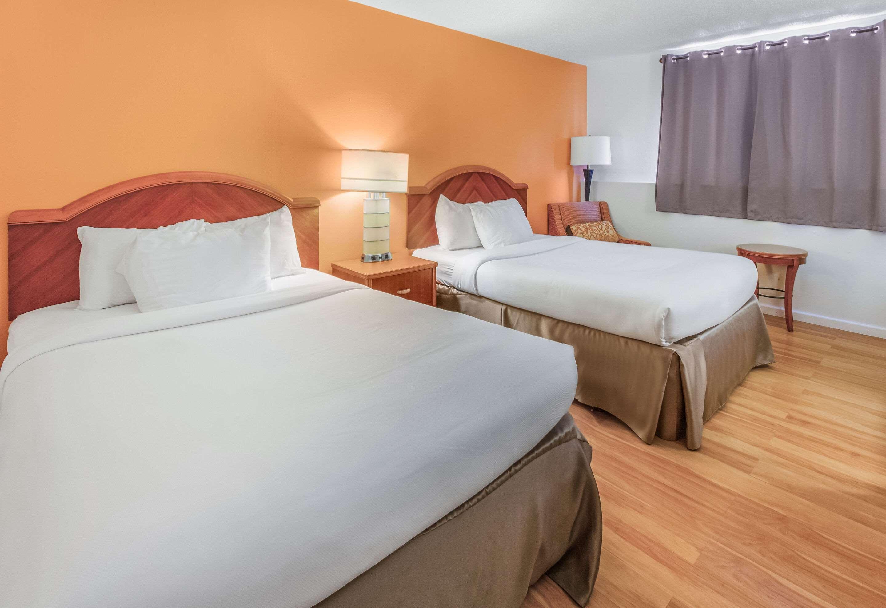 Econo Lodge Alliance Exteriör bild