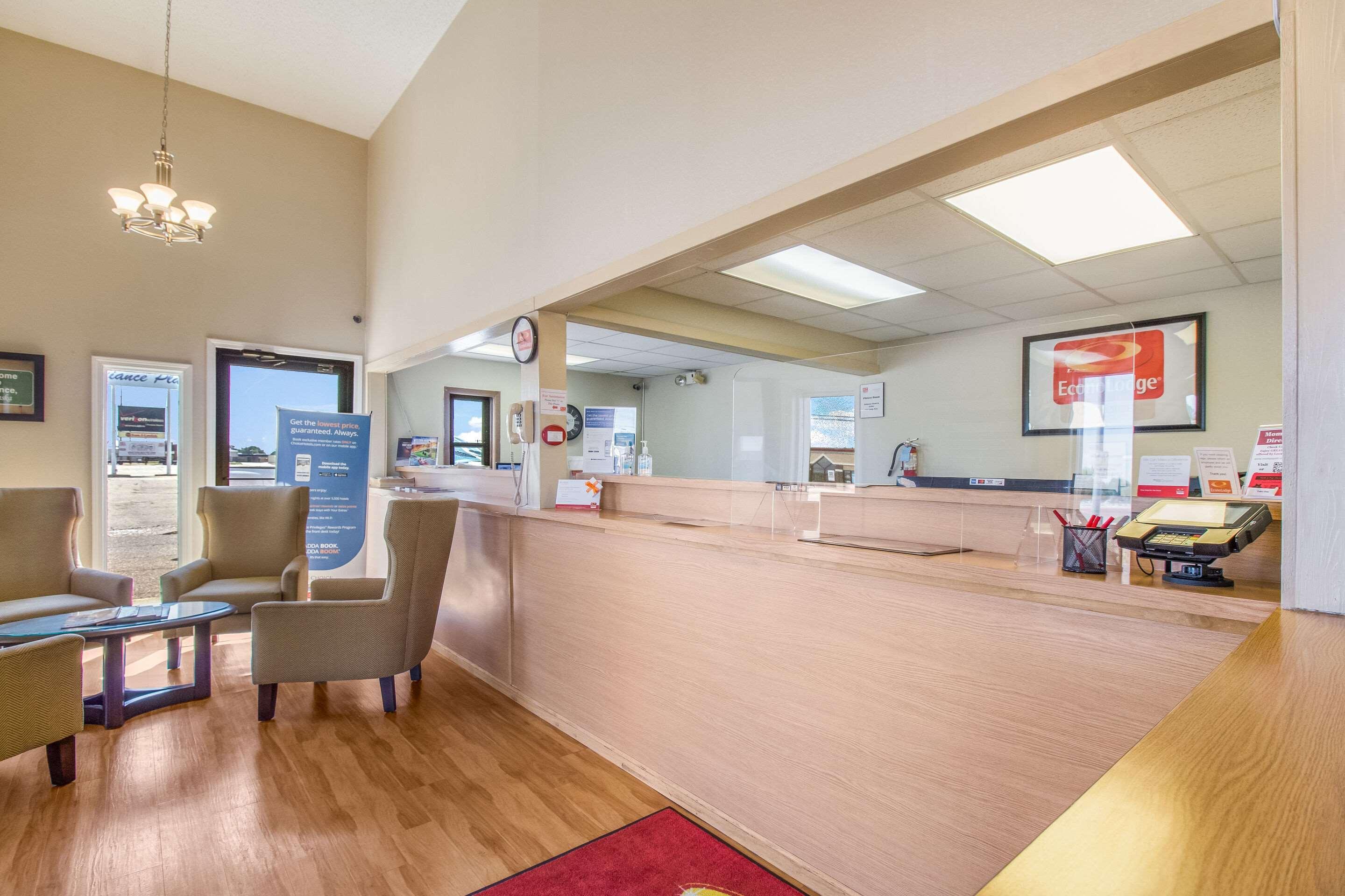 Econo Lodge Alliance Exteriör bild