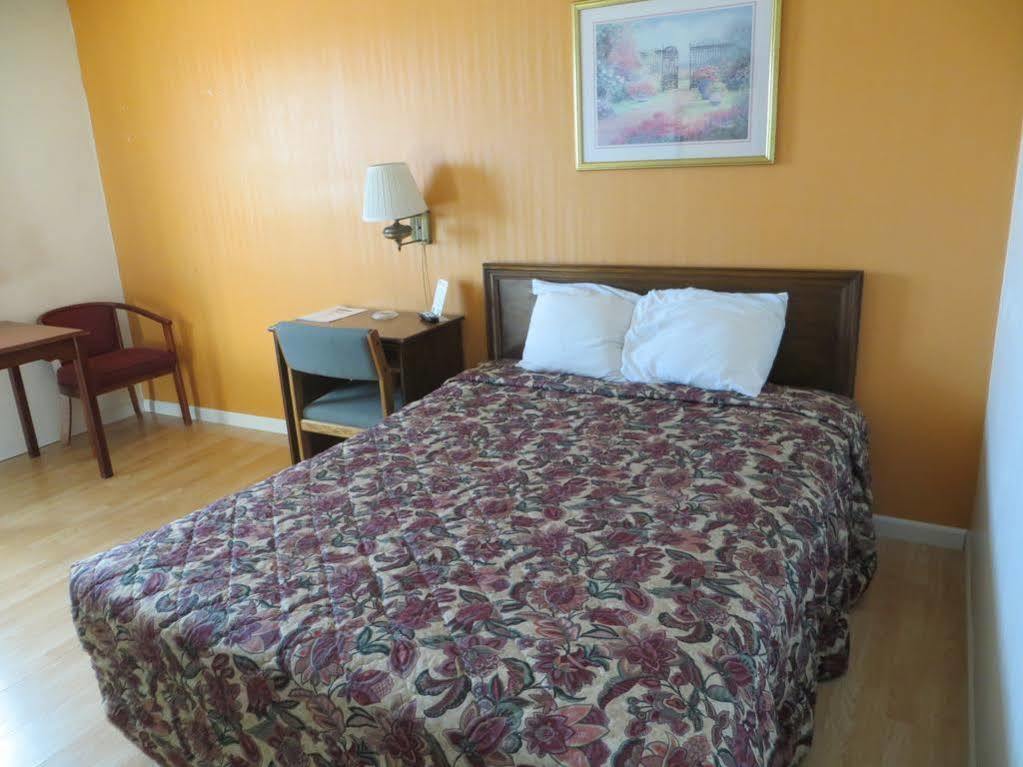 Econo Lodge Alliance Exteriör bild